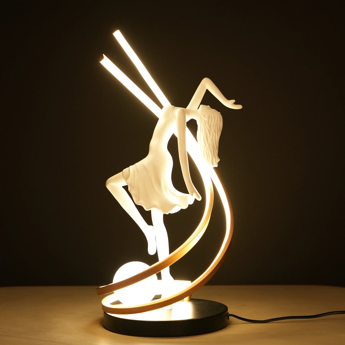 Liberty Sculpture Table Lamp - White – ZINARCH INDIA