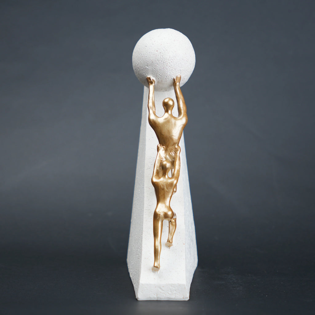 Apex Reach Figurine