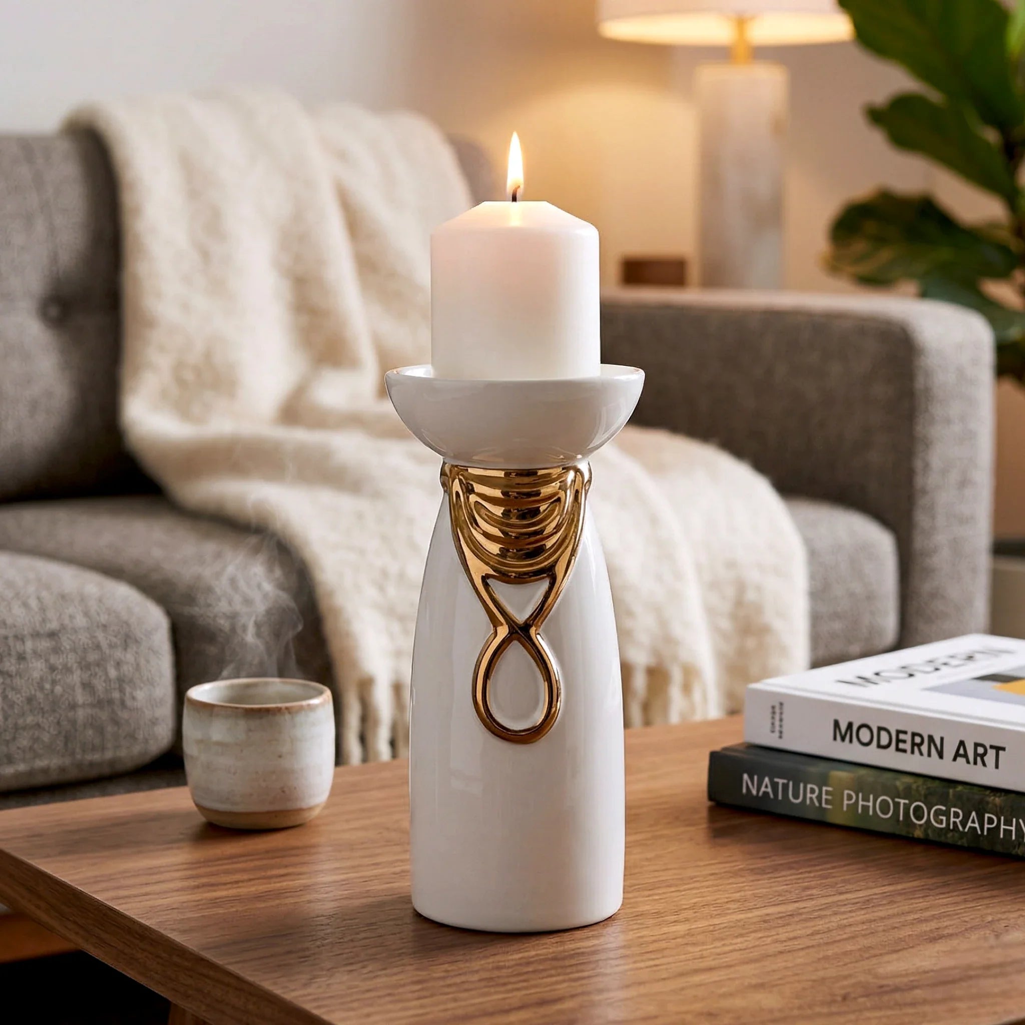 Aura Candle Holder