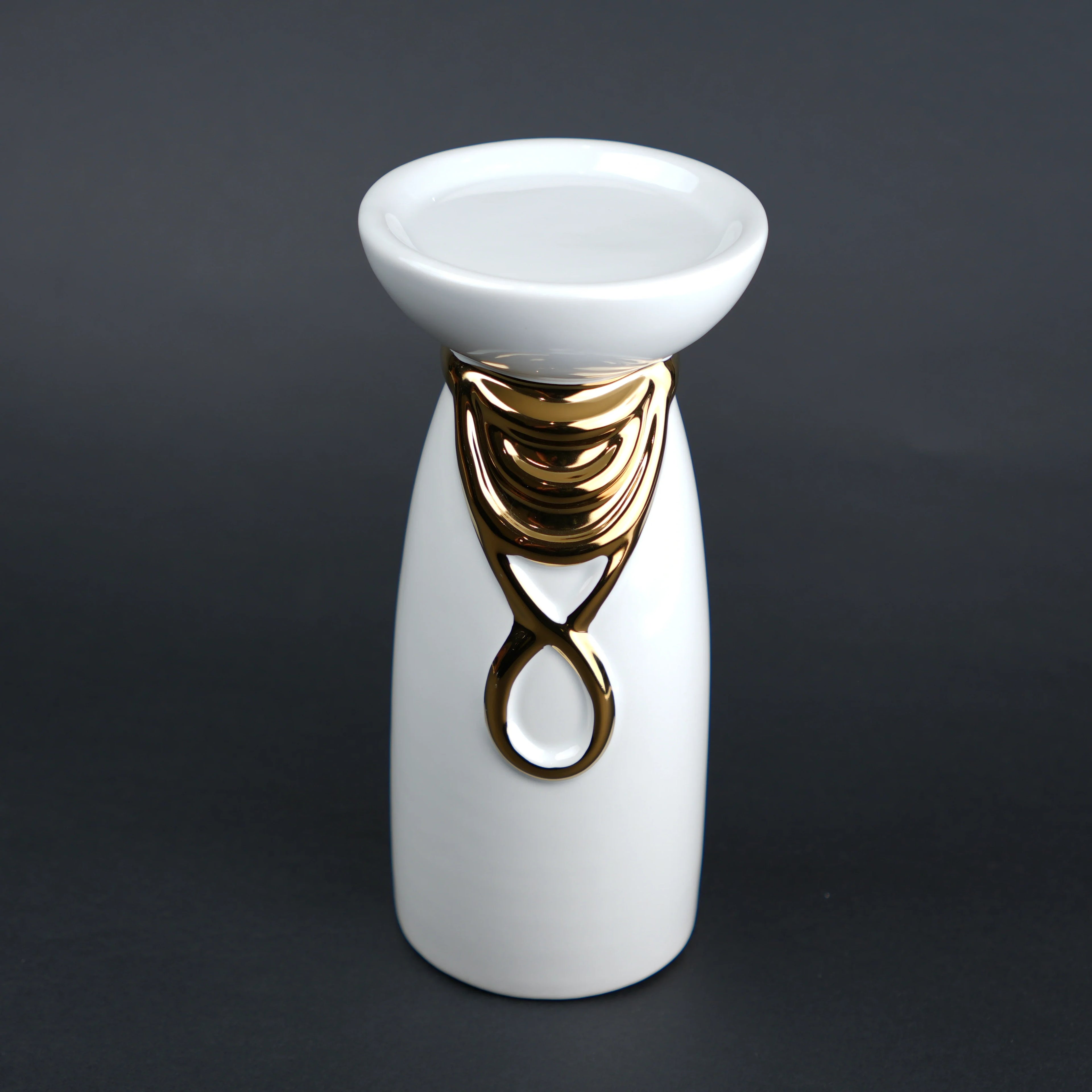 Aura Candle Holder