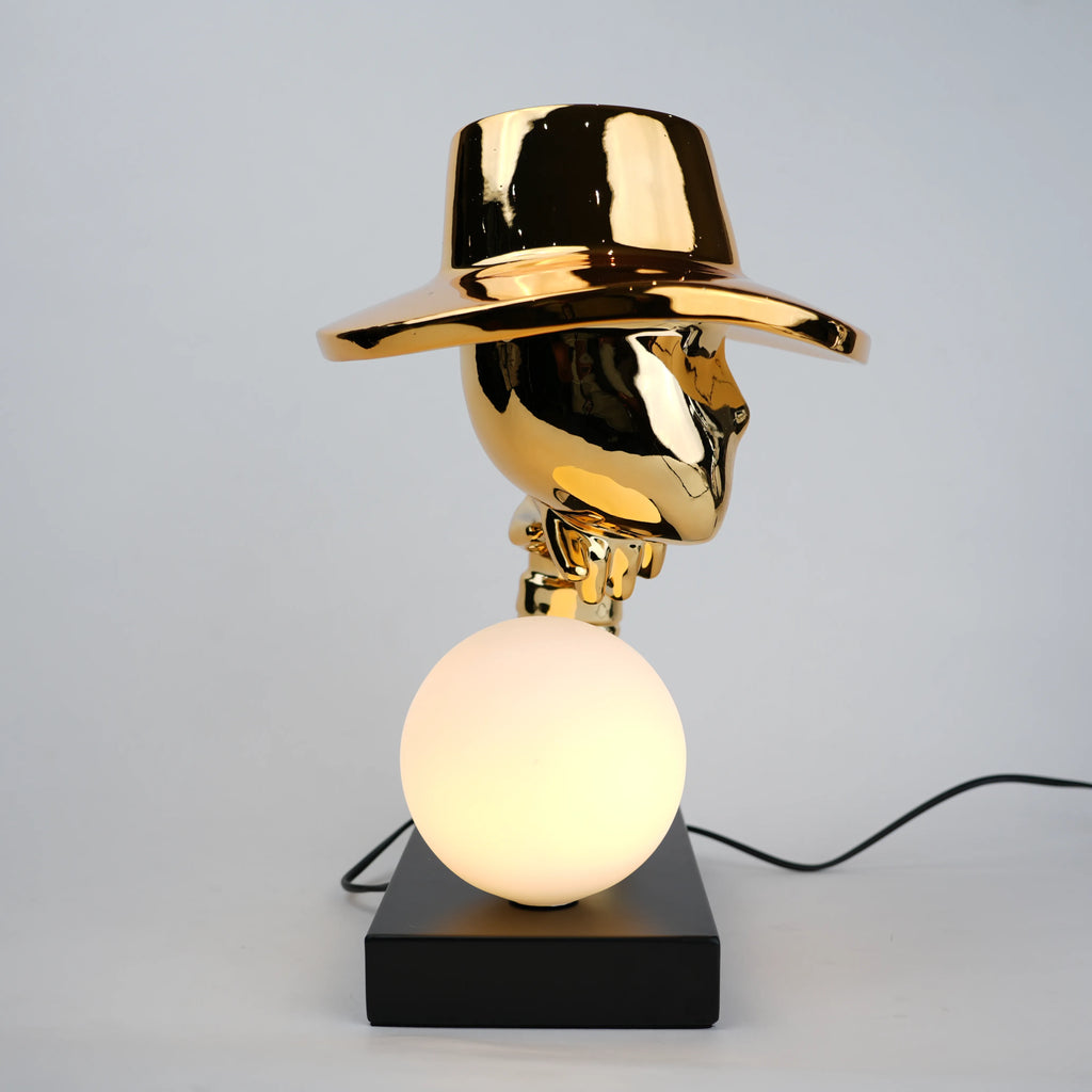 Elegant Hat Lamp Gold
