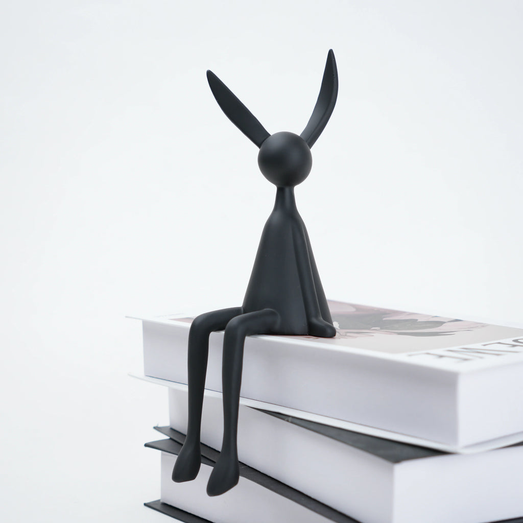 Minimal Bunny Edge Figurine