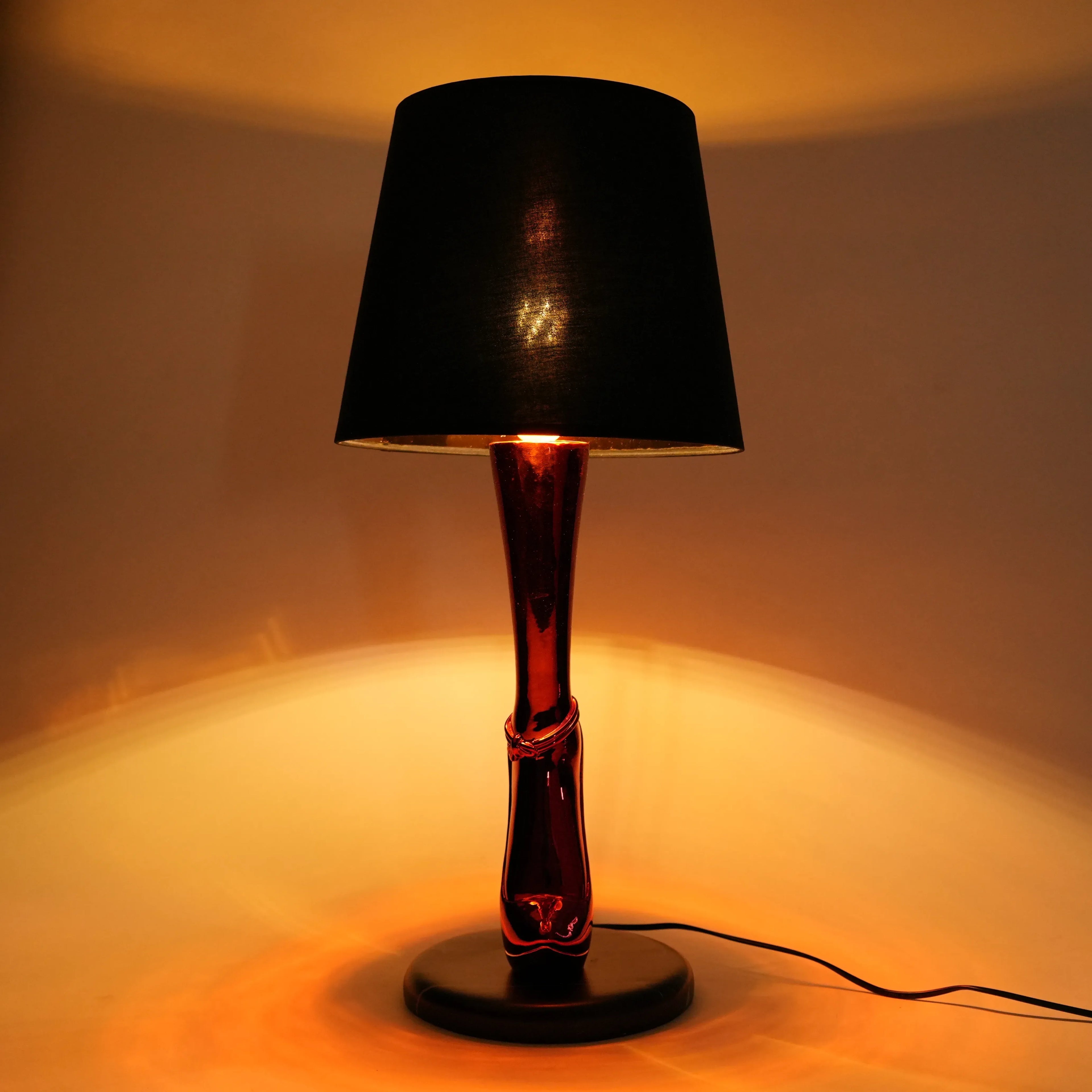 Crimson Heel Table Lamp