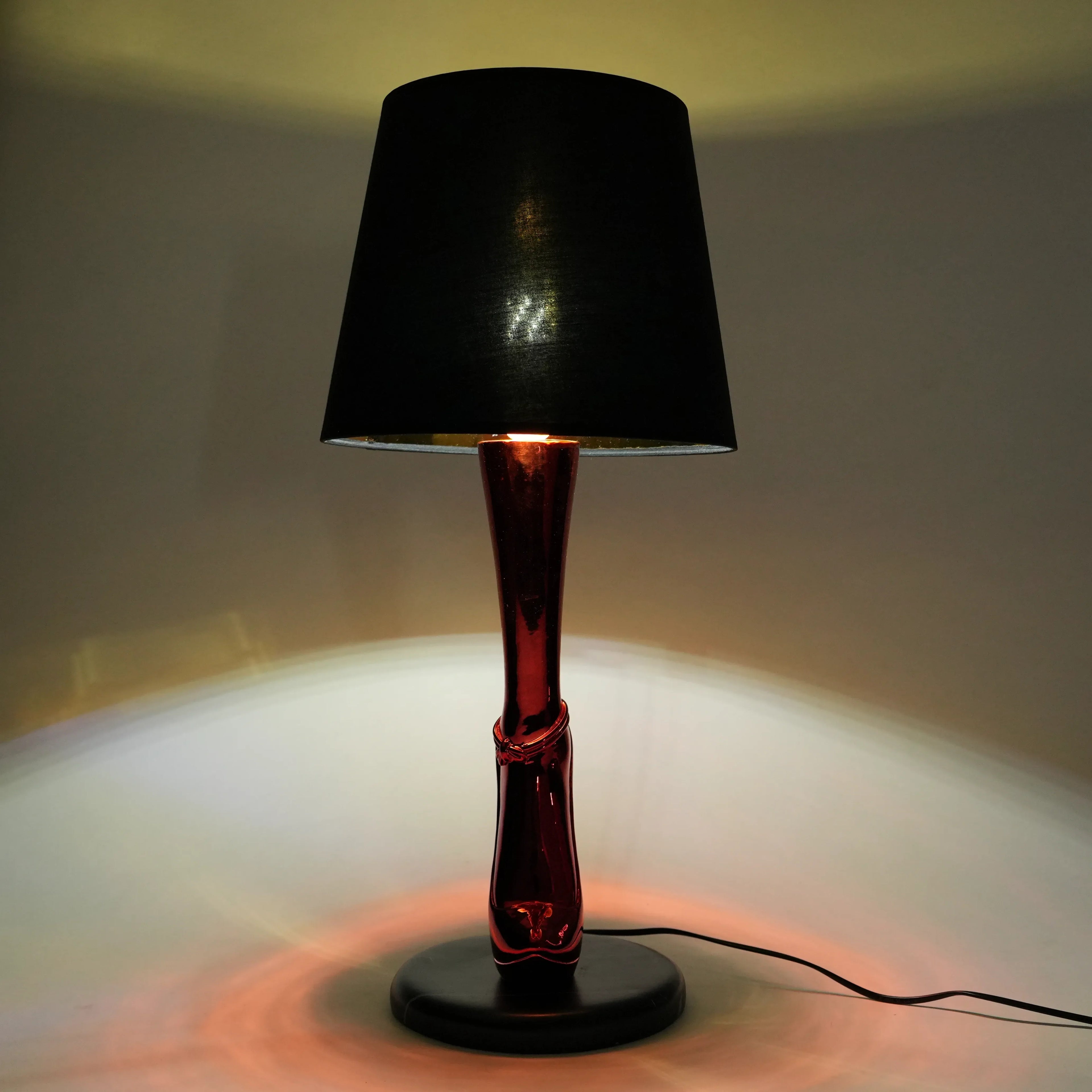 Crimson Heel Table Lamp
