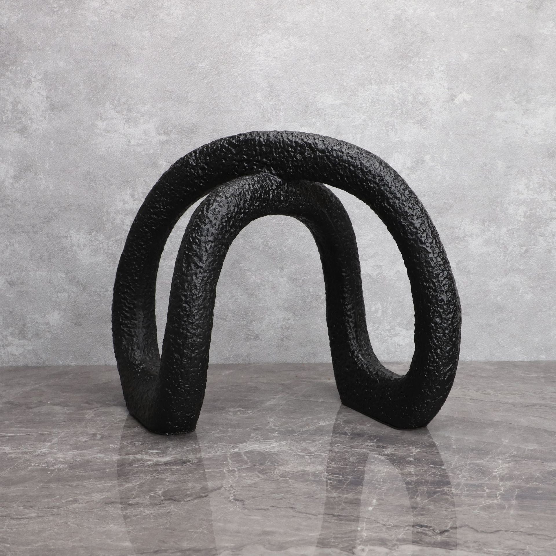 Infinity Loop Decor – Black – ZINARCH INDIA