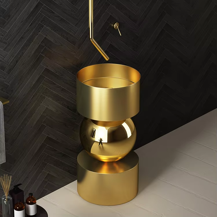 Aurelia Bronze Freestanding Basin