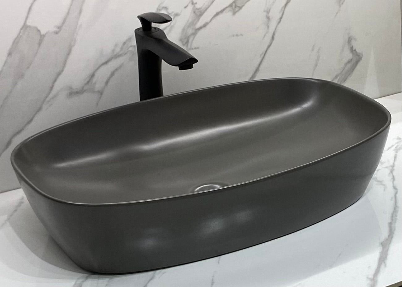 Modern Monochrome by Zinarch