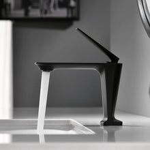 Pyramid Mixer Short Faucet Black